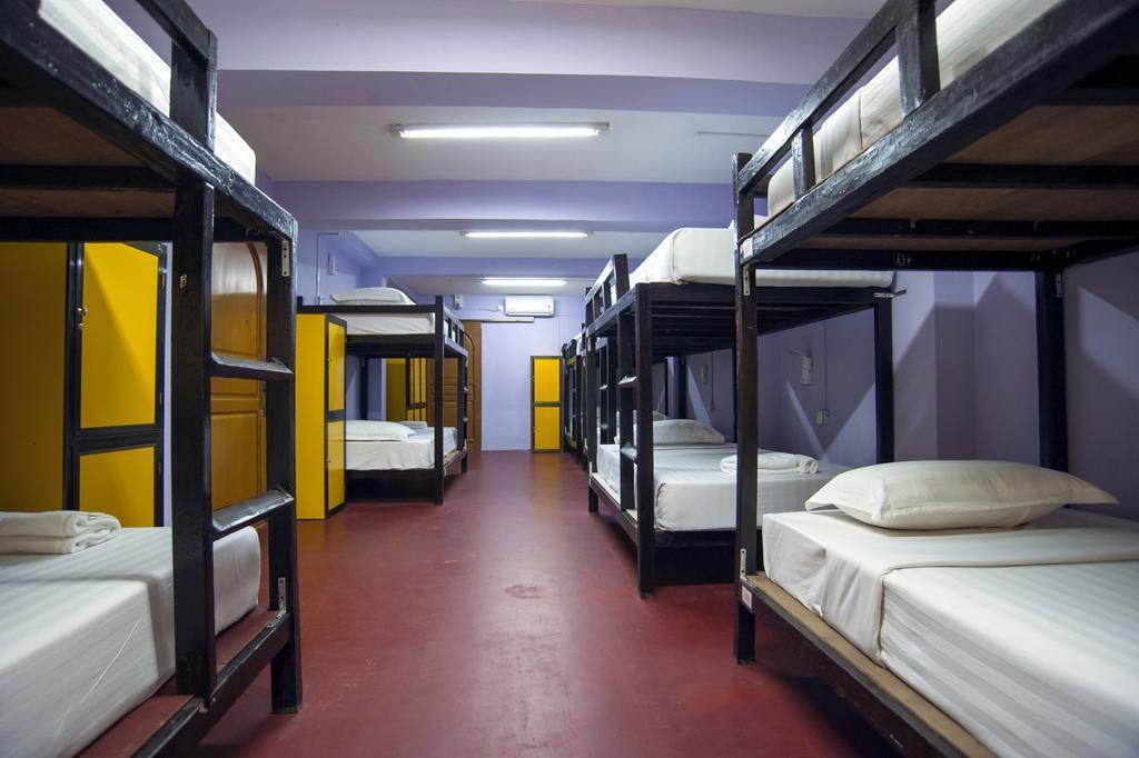 Agga Youth Hotel 仰光 外观 照片