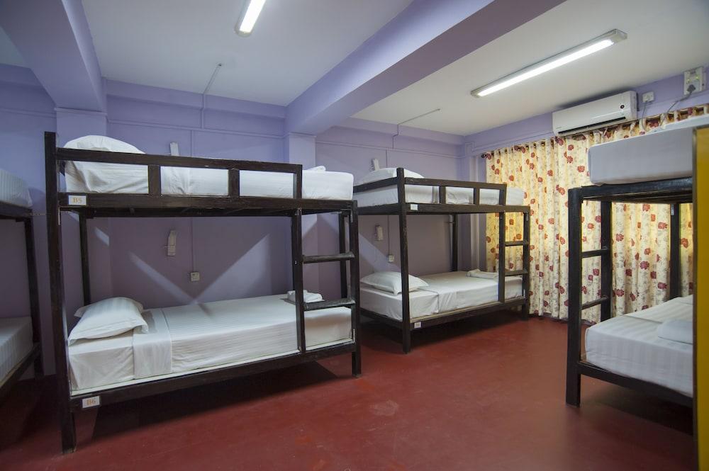 Agga Youth Hotel 仰光 外观 照片
