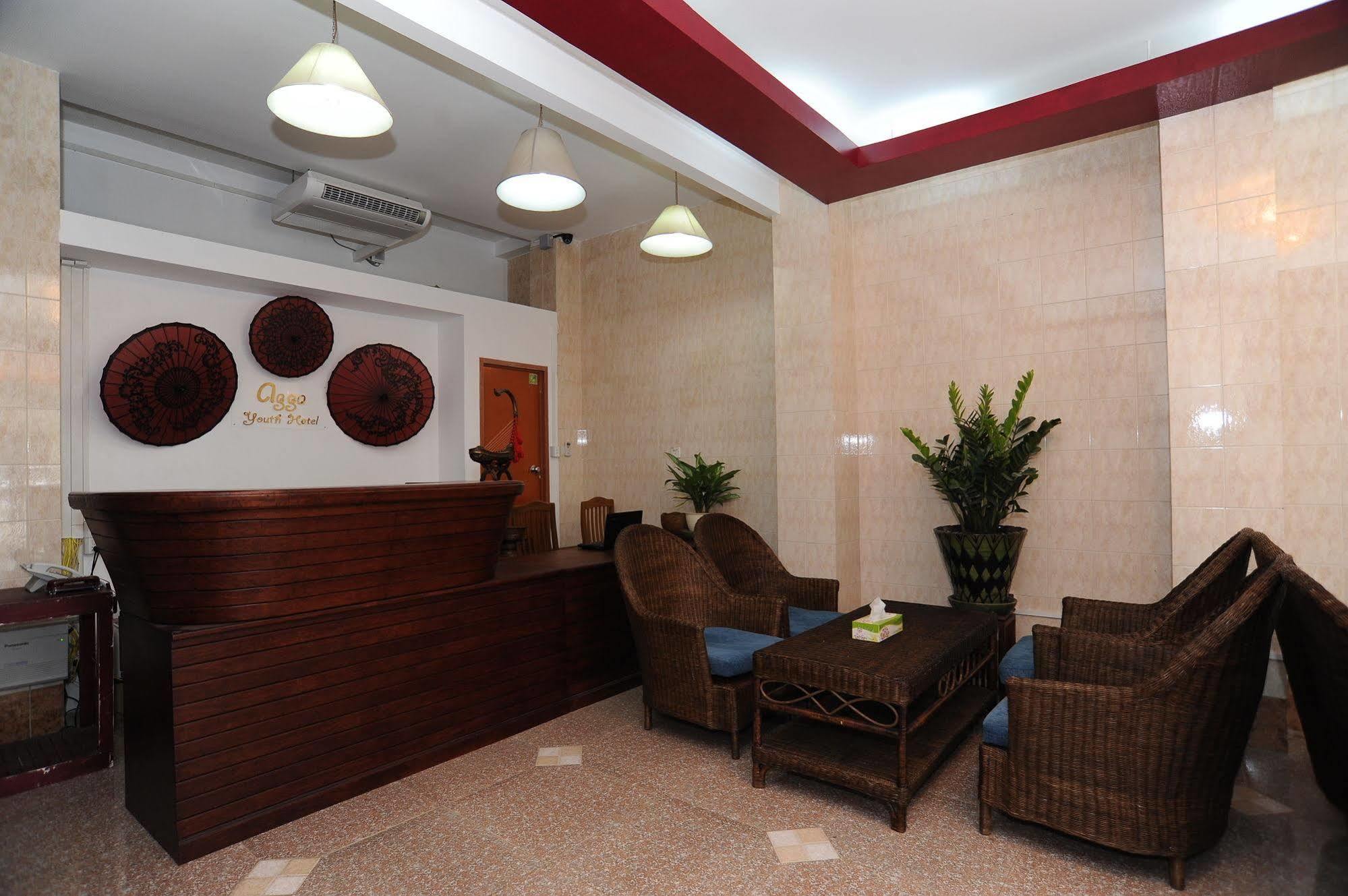Agga Youth Hotel 仰光 外观 照片